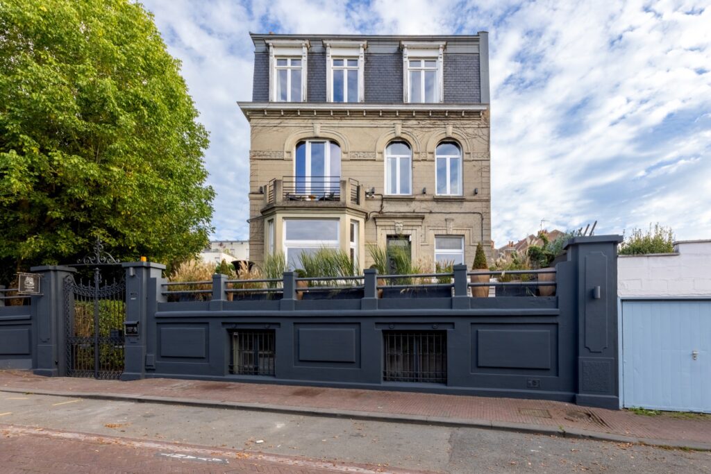 Luxueux manoir à Lille : façade
